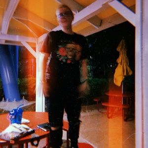 Meet your Posher, Bailey